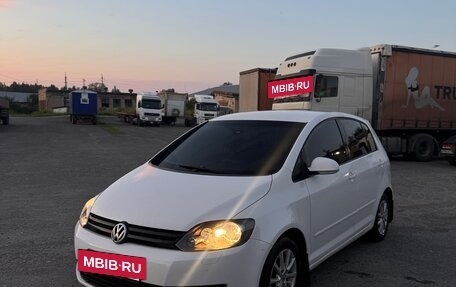 Volkswagen Golf Plus II, 2012 год, 590 000 рублей, 2 фотография