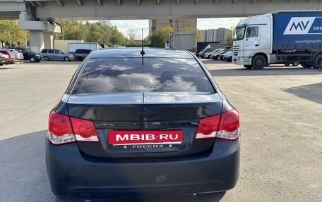 Chevrolet Cruze II, 2010 год, 495 000 рублей, 5 фотография
