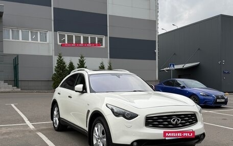 Infiniti FX II, 2011 год, 2 200 000 рублей, 3 фотография