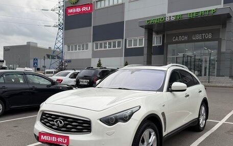 Infiniti FX II, 2011 год, 2 200 000 рублей, 6 фотография