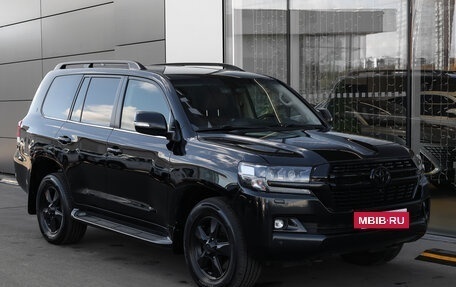 Toyota Land Cruiser 200, 2018 год, 5 298 000 рублей, 3 фотография