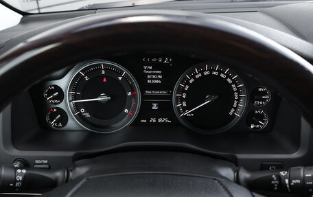 Toyota Land Cruiser 200, 2018 год, 5 298 000 рублей, 13 фотография