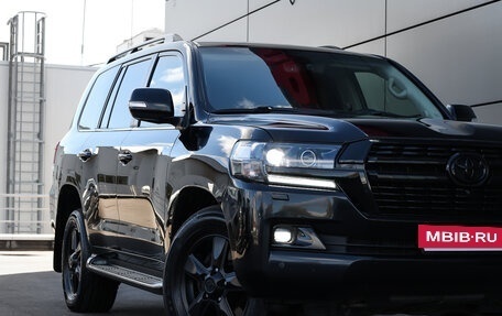 Toyota Land Cruiser 200, 2018 год, 5 298 000 рублей, 24 фотография