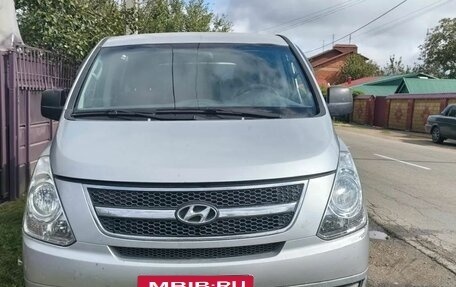 Hyundai Grand Starex Grand Starex I рестайлинг 2, 2008 год, 1 050 000 рублей, 10 фотография