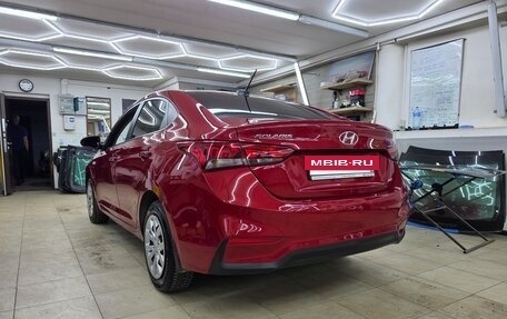 Hyundai Solaris II рестайлинг, 2018 год, 1 550 000 рублей, 5 фотография