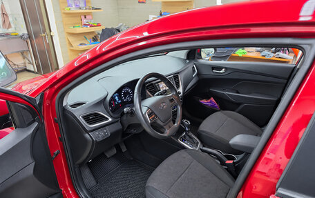Hyundai Solaris II рестайлинг, 2018 год, 1 550 000 рублей, 7 фотография