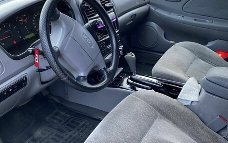 KIA Magentis I, 2003 год, 150 000 рублей, 24 фотография