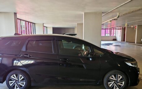 Honda Shuttle II, 2015 год, 1 450 000 рублей, 3 фотография