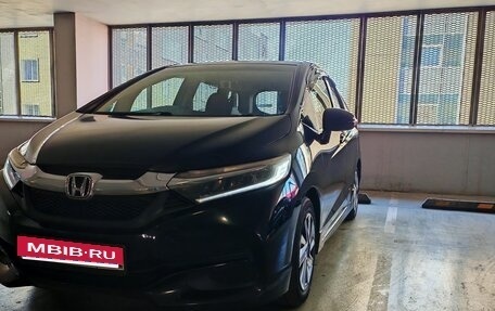 Honda Shuttle II, 2015 год, 1 450 000 рублей, 6 фотография