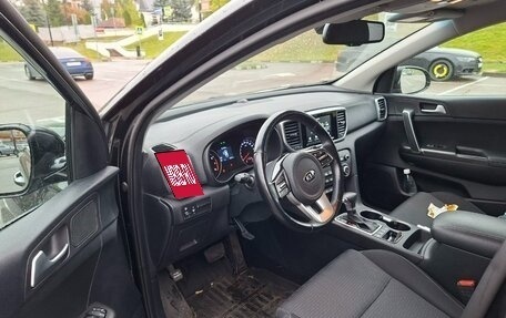 KIA Sportage IV рестайлинг, 2018 год, 2 200 000 рублей, 6 фотография