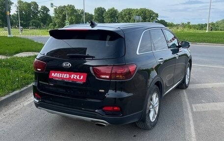 KIA Sorento III Prime рестайлинг, 2018 год, 2 300 000 рублей, 4 фотография