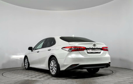 Toyota Camry, 2018 год, 2 590 000 рублей, 7 фотография