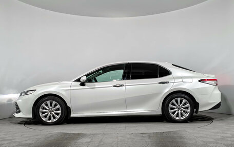 Toyota Camry, 2018 год, 2 590 000 рублей, 8 фотография