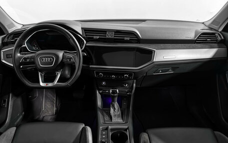 Audi Q3, 2022 год, 3 650 000 рублей, 16 фотография