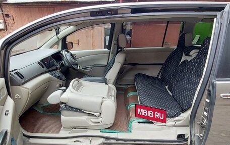 Toyota ISis I, 2009 год, 1 150 000 рублей, 20 фотография