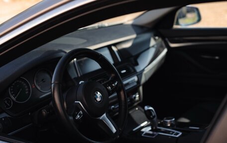 BMW 5 серия, 2012 год, 1 750 000 рублей, 14 фотография