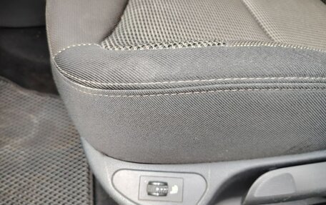 Peugeot 308 II, 2013 год, 800 000 рублей, 13 фотография