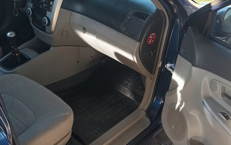 KIA Cerato I, 2007 год, 300 000 рублей, 9 фотография