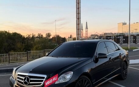 Mercedes-Benz E-Класс, 2012 год, 1 750 000 рублей, 4 фотография
