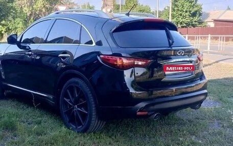 Infiniti FX II, 2011 год, 1 480 000 рублей, 1 фотография