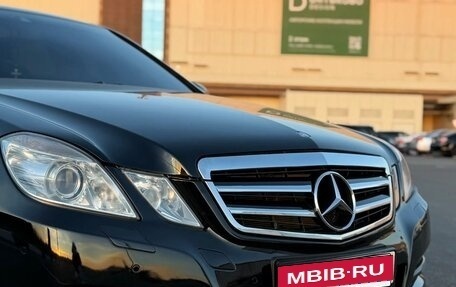 Mercedes-Benz E-Класс, 2012 год, 1 750 000 рублей, 2 фотография
