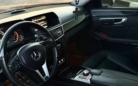 Mercedes-Benz E-Класс, 2012 год, 1 750 000 рублей, 12 фотография