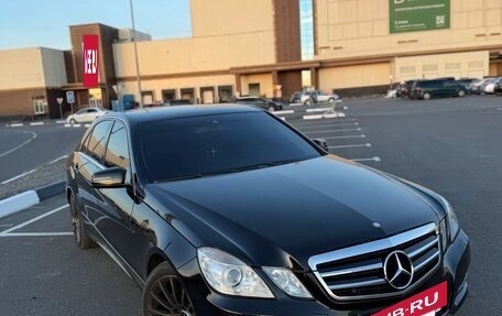 Mercedes-Benz E-Класс, 2012 год, 1 750 000 рублей, 5 фотография
