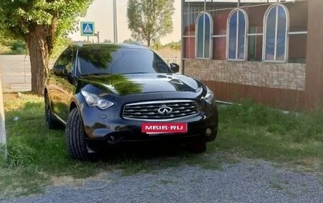 Infiniti FX II, 2011 год, 1 480 000 рублей, 3 фотография