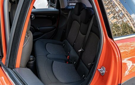 MINI Hatch, 2019 год, 2 130 000 рублей, 9 фотография