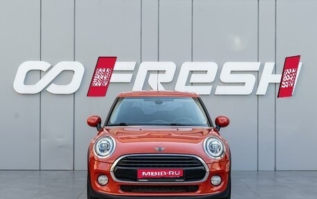 MINI Hatch, 2019 год, 2 130 000 рублей, 3 фотография