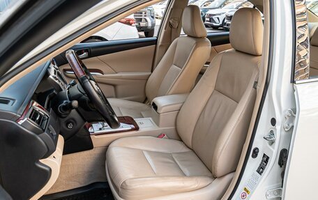 Toyota Camry, 2011 год, 1 750 000 рублей, 10 фотография