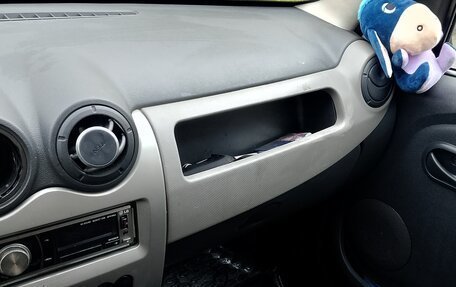 Renault Logan I, 2010 год, 300 000 рублей, 6 фотография