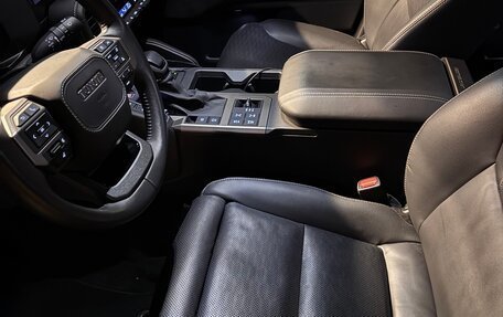 Toyota Land Cruiser Prado, 2024 год, 9 900 000 рублей, 10 фотография