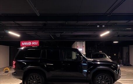 Toyota Land Cruiser Prado, 2024 год, 9 900 000 рублей, 4 фотография