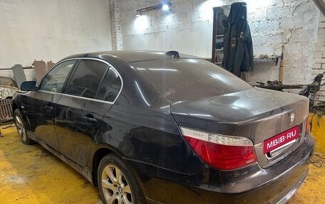 BMW 5 серия, 2007 год, 490 000 рублей, 14 фотография