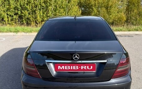 Mercedes-Benz C-Класс, 2011 год, 850 000 рублей, 4 фотография