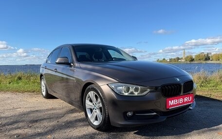 BMW 3 серия, 2013 год, 2 149 000 рублей, 3 фотография