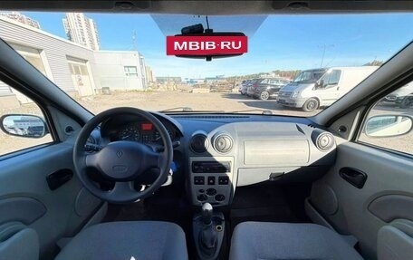 Renault Logan I, 2005 год, 310 000 рублей, 16 фотография