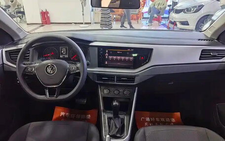 Volkswagen Polo, 2021 год, 948 000 рублей, 6 фотография