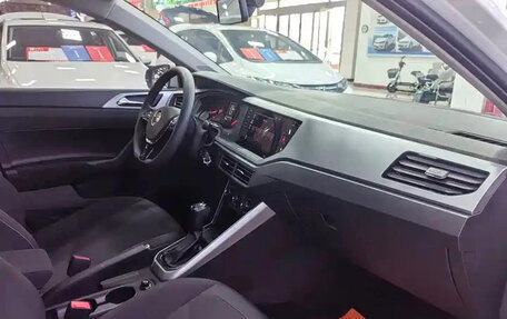 Volkswagen Polo, 2021 год, 948 000 рублей, 7 фотография
