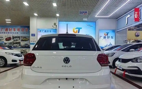 Volkswagen Polo, 2021 год, 948 000 рублей, 4 фотография