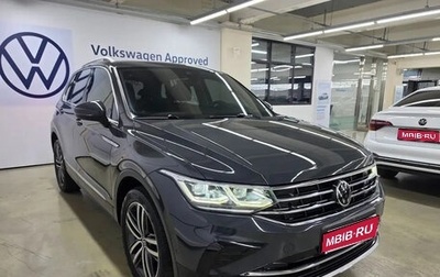 Volkswagen Tiguan II, 2023 год, 3 990 099 рублей, 1 фотография