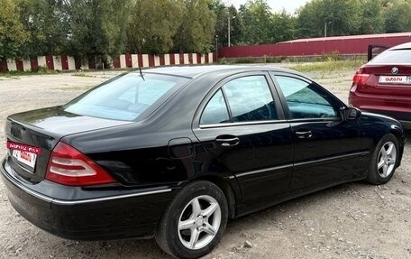 Mercedes-Benz C-Класс, 2002 год, 425 000 рублей, 3 фотография