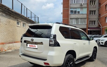 Toyota Land Cruiser Prado 150 рестайлинг 2, 2021 год, 6 500 000 рублей, 3 фотография