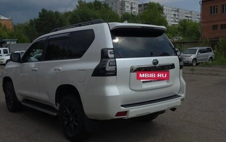 Toyota Land Cruiser Prado 150 рестайлинг 2, 2021 год, 6 500 000 рублей, 4 фотография