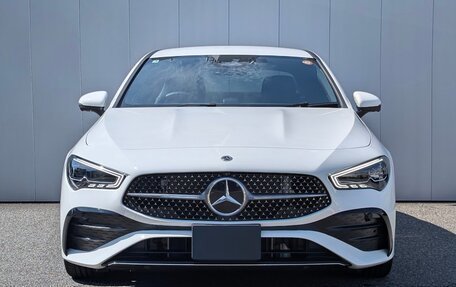 Mercedes-Benz CLA, 2023 год, 1 990 000 рублей, 8 фотография