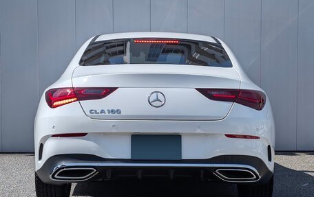 Mercedes-Benz CLA, 2023 год, 1 990 000 рублей, 4 фотография