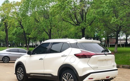 Nissan Kicks I, 2023 год, 1 688 000 рублей, 7 фотография