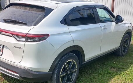 Honda Vezel, 2025 год, 2 420 000 рублей, 1 фотография