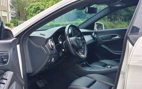 Mercedes-Benz CLA, 2016 год, 1 690 000 рублей, 10 фотография